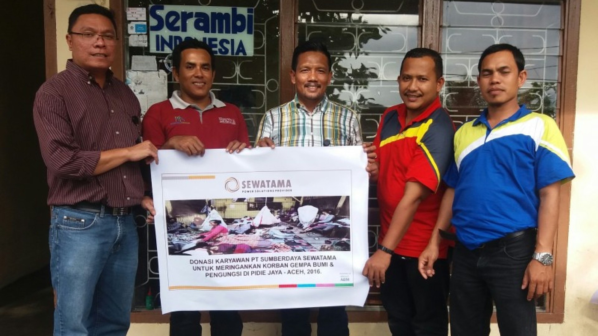 Sewatama And DKM AN-NUR PT Tia participates to donate Aceh Earthquake in Pidie